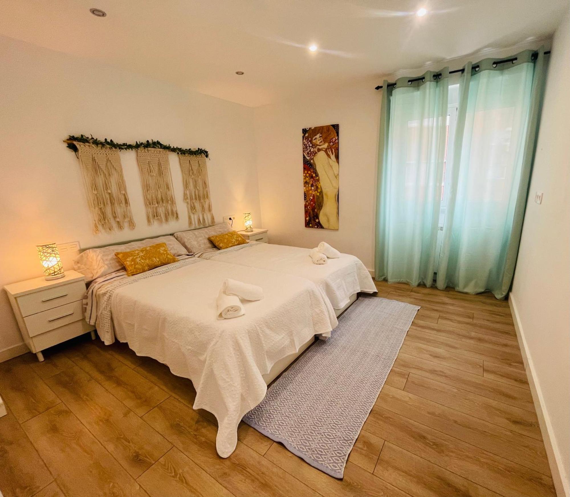 1001Noches Apartment Хихон Екстериор снимка